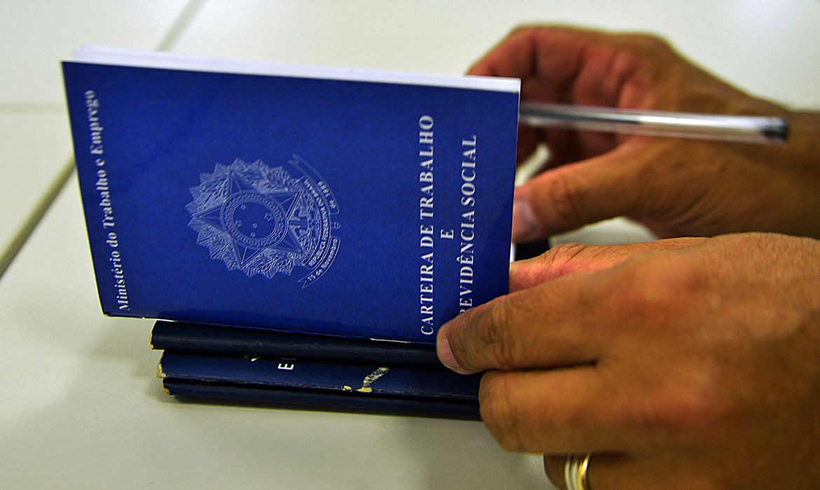 Motivo de desligamento não é mais registrado na Carteira de Trabalho