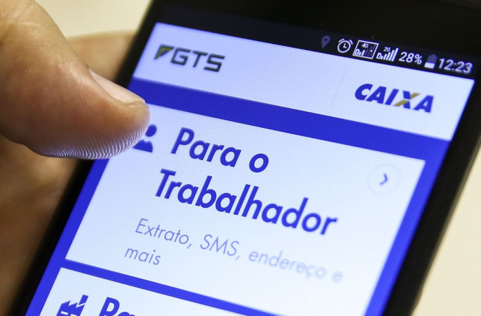 Saiba como consultar o seu saldo de FGTS e veja se poderá ter direito à revisão