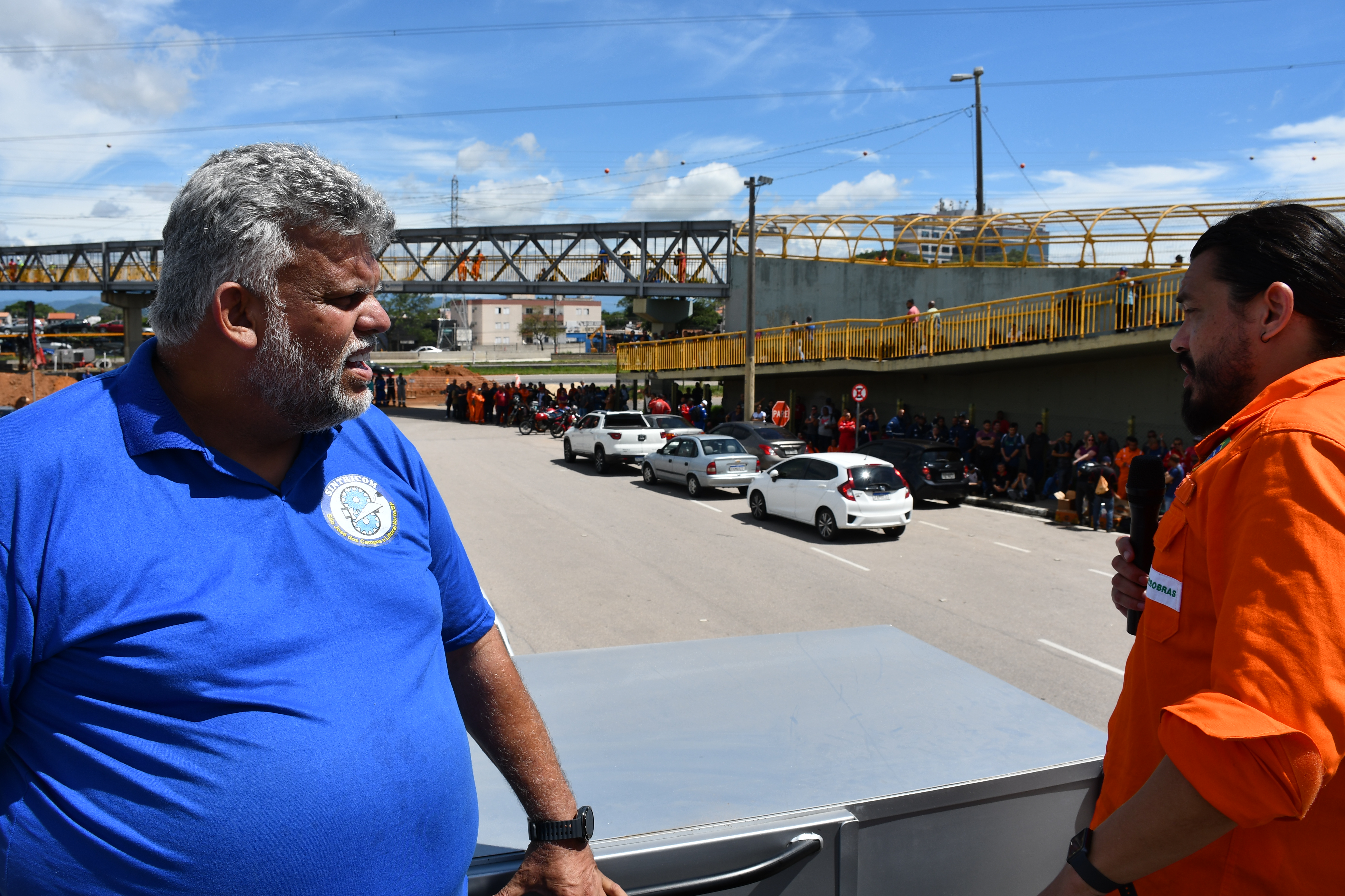 Sintricom apoia a greve nacional dos Petroleiros