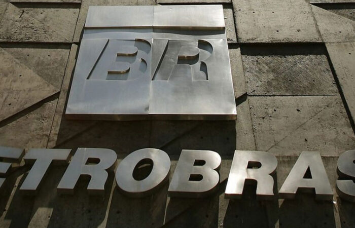 Petrobras anuncia redução de 8,9% no preço do diesel vendido a distribuidoras